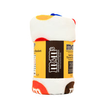 Laden Sie das Bild in den Galerie-Viewer, M&M’S Throw Fleece Blanket 60"x48"